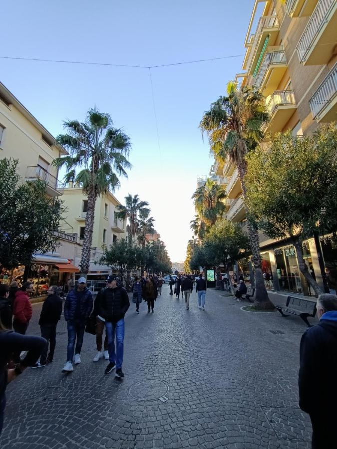 Residenza Topazio San Benedetto del Tronto Zewnętrze zdjęcie